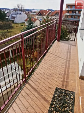 Pronájem bytu 2+kk, Olomouc, Voskovcova, 49 m2