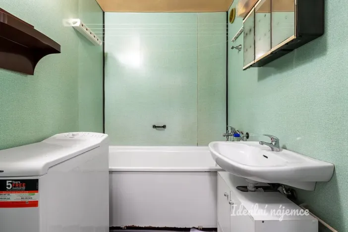 Pronájem bytu 3+kk, Praha - Horní Měcholupy, Janovská, 63 m2