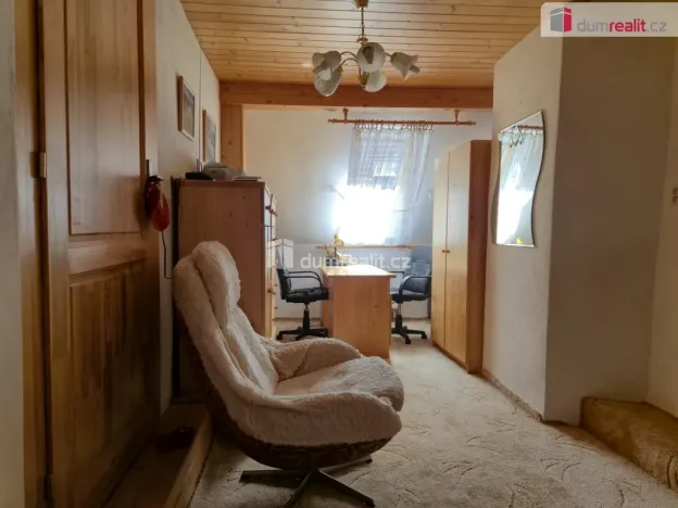 Prodej rodinného domu, Křemže, Náměstí, 220 m2