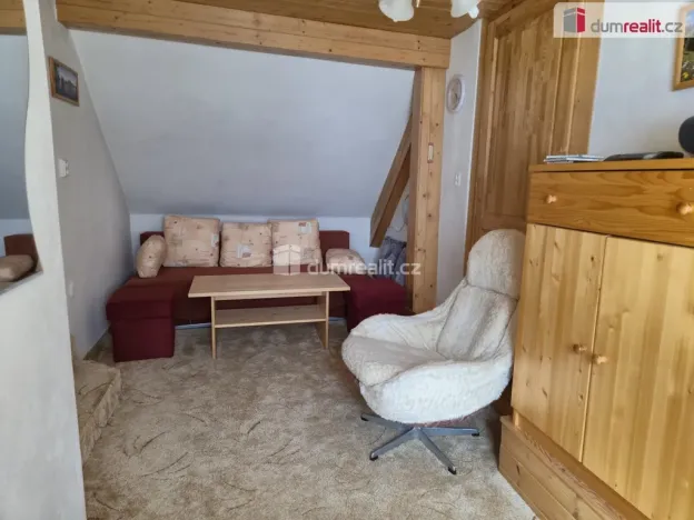 Prodej rodinného domu, Křemže, Náměstí, 220 m2