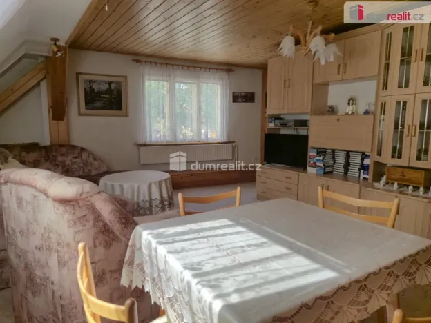Prodej rodinného domu, Křemže, Náměstí, 220 m2