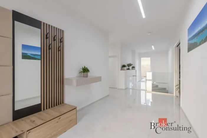 Prodej rodinného domu, Dambořice, 259 m2
