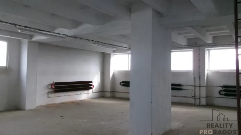 Pronájem skladu, Brno - Štýřice, 135 m2