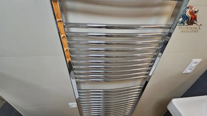 Prodej bytu 1+kk, Bystřice nad Pernštejnem, Masarykovo náměstí, 40 m2