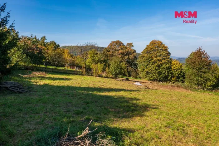 Prodej pozemku pro bydlení, Huntířov, 2573 m2