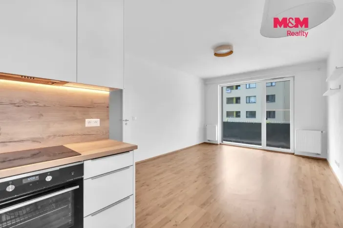 Pronájem bytu 2+kk, Chrudim - Chrudim IV, Luhanova, 50 m2