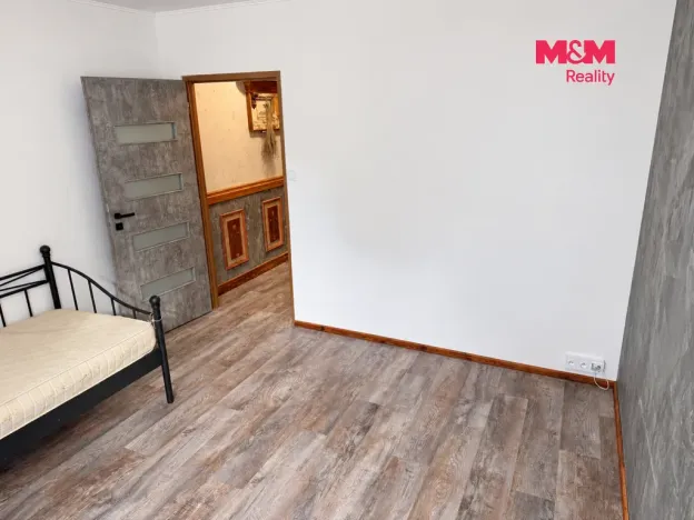 Pronájem bytu 3+1, Karlovy Vary - Rybáře, Mládežnická, 65 m2