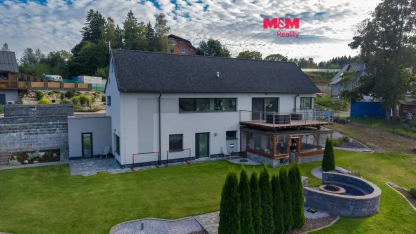 Prodej rodinného domu, Smržovka, Pod Hřištěm, 225 m2