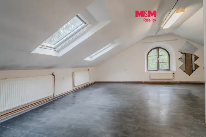 Pronájem obchodního prostoru, Ostrava - Michálkovice, Radniční, 47 m2