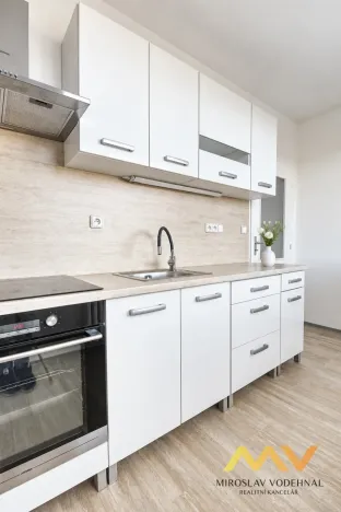 Pronájem bytu 1+1, Hradec Králové - Moravské Předměstí, Štefánikova, 38 m2