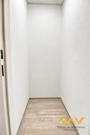 Pronájem bytu 1+1, Hradec Králové - Moravské Předměstí, Štefánikova, 38 m2