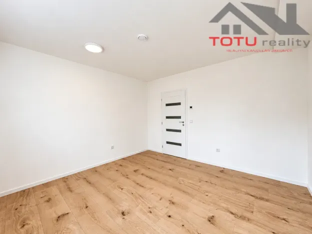 Pronájem bytu 2+kk, Černožice, Gen. Svobody, 73 m2