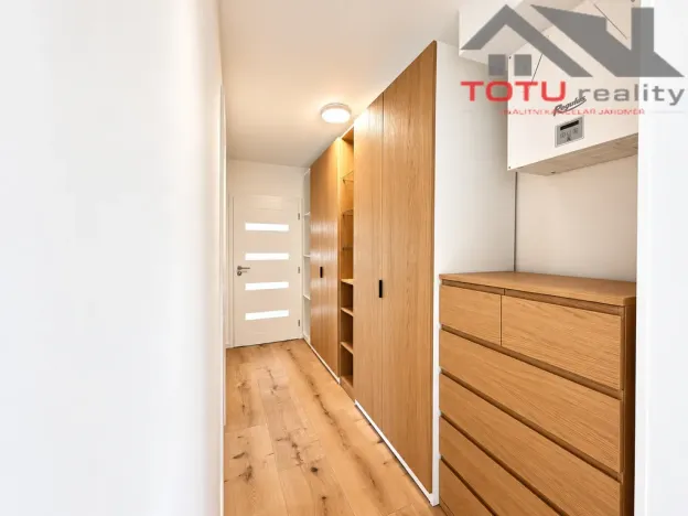 Pronájem bytu 3+kk, Černožice, Gen. Svobody, 73 m2
