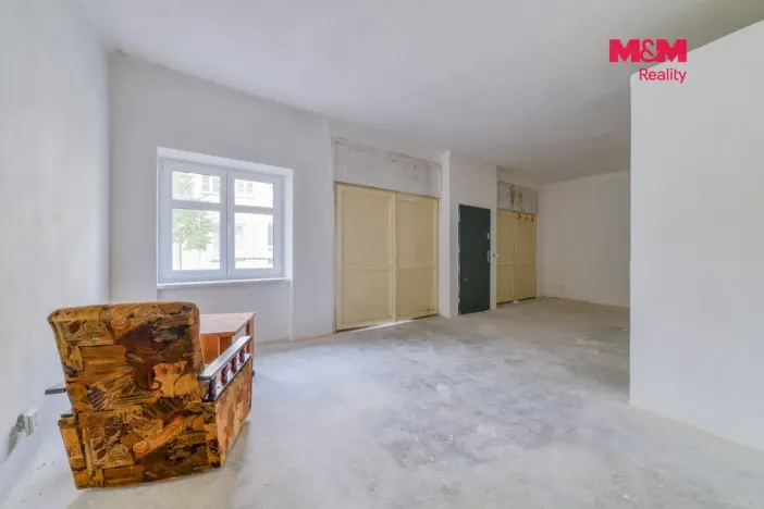 Prodej obchodního prostoru, Aš, Nádražní, 39 m2