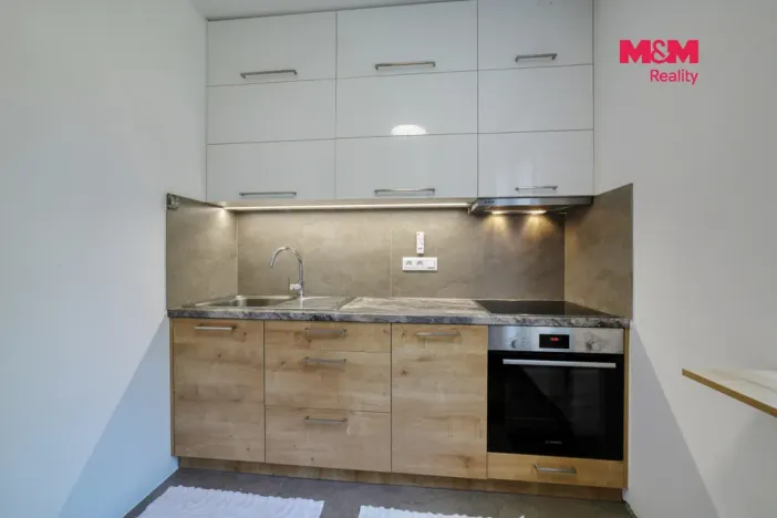 Prodej bytu 3+1, Planá, Fučíkova, 63 m2