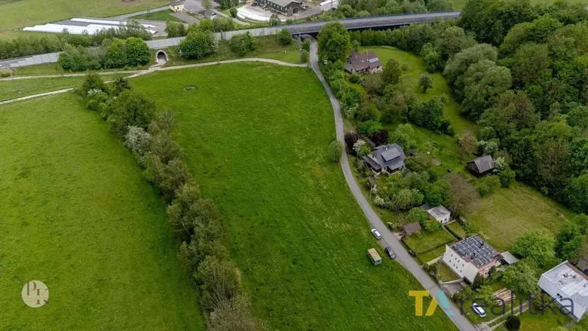 Prodej pozemku pro bydlení, Návsí, 1359 m2