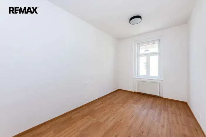 Pronájem bytu 2+kk, Praha - Nusle, Sinkulova, 44 m2