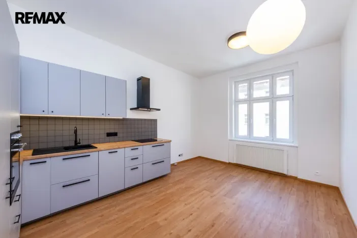 Pronájem bytu 2+kk, Praha - Nusle, Sinkulova, 44 m2