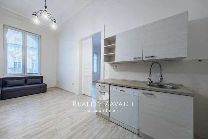Pronájem bytu 2+kk, Praha - Malá Strana, Plaská, 53 m2