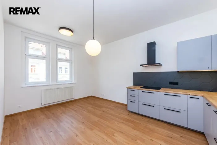 Pronájem bytu 2+kk, Praha - Nusle, Sinkulova, 48 m2