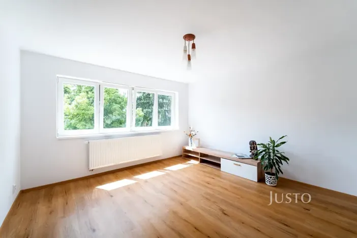Pronájem bytu 2+kk, Praha - Strašnice, Kounická, 47 m2