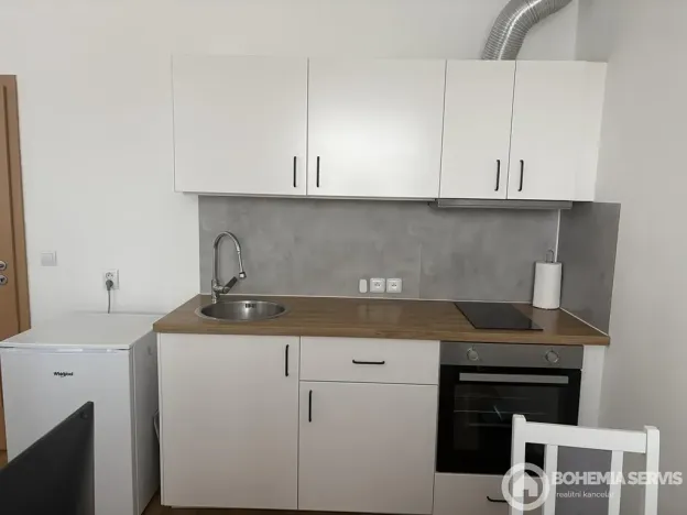 Prodej bytu 1+kk, Pardubice, Josefa Bublíka, 31 m2