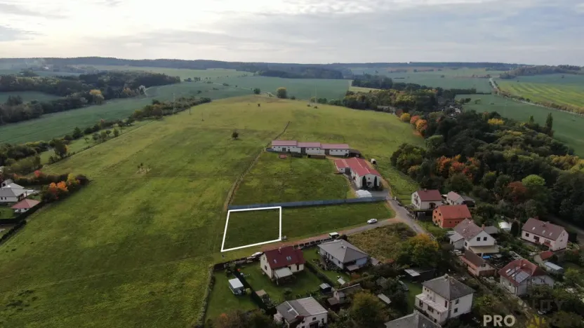 Prodej pozemku pro bydlení, Uhlířské Janovice, Ledrova, 990 m2