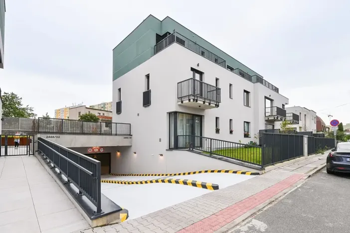 Pronájem bytu 3+kk, Praha - Chodov, Dunovského, 75 m2
