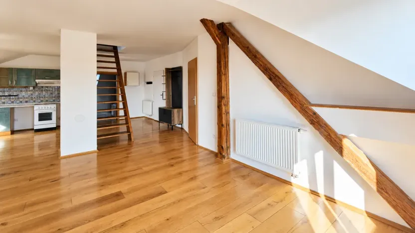 Pronájem bytu 2+kk, Třebotov, Hlavní, 80 m2