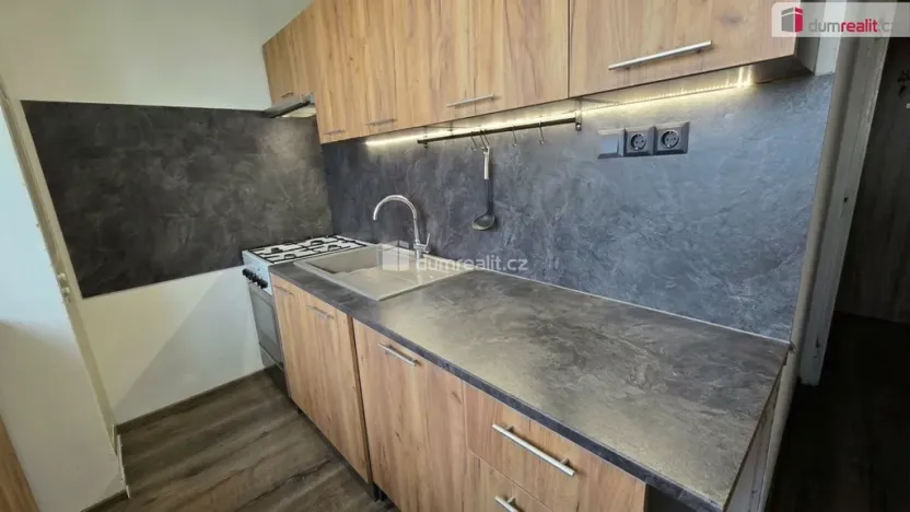 Pronájem bytu 3+1, Zlín - Malenovice, Mlýnská, 61 m2