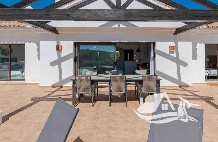 Prodej bytu 4+kk, Casares, Španělsko, 100 m2