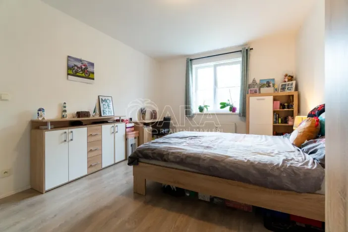 Prodej bytu 2+kk, Milovice - Mladá, Armádní, 53 m2