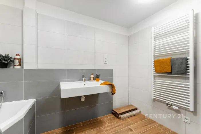 Pronájem bytu 3+kk, Praha - Hostivař, 66 m2