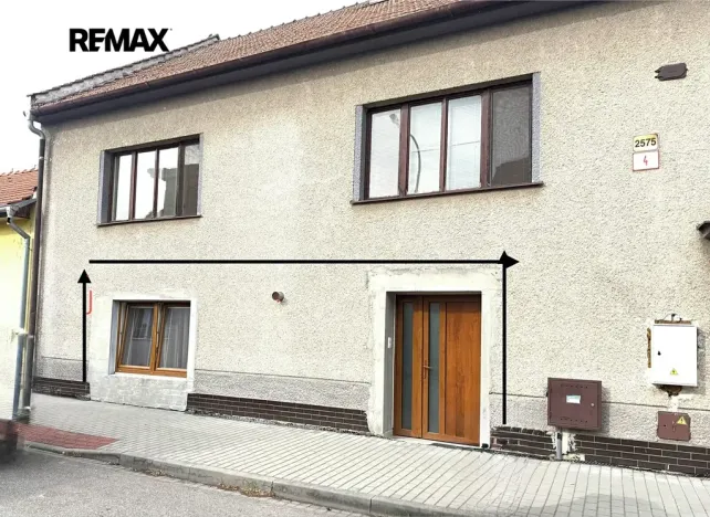 Pronájem bytu 1+kk, Břeclav, Karla Čapka, 28 m2