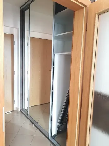 Prodej bytu 1+kk, Praha - Hloubětín, Nademlejnská, 37 m2