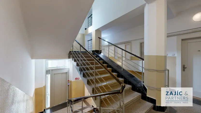 Pronájem bytu 1+1, Praha - Holešovice, Jankovcova, 53 m2