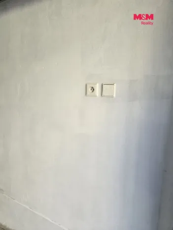 Pronájem garáže, Praha, Ke Kotlářce, 16 m2