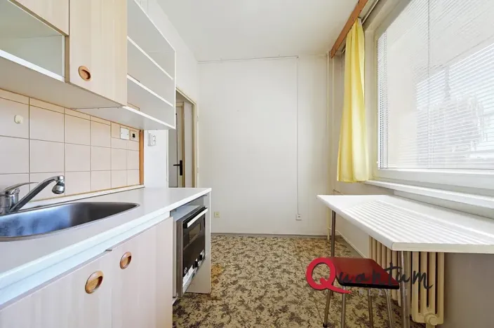 Prodej bytu 1+1, Hradec Králové, třída Edvarda Beneše, 42 m2