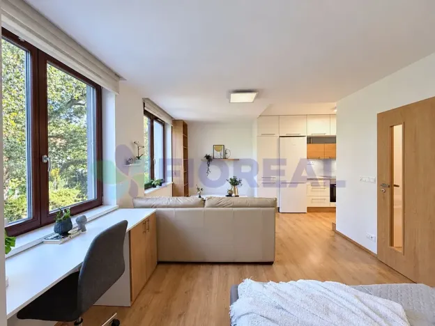 Prodej bytu 1+kk, Praha - Michle, U michelského mlýna, 32 m2