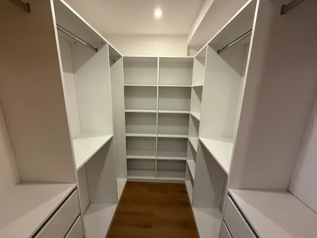 Prodej bytu 3+1, Kladno, Finská, 65 m2