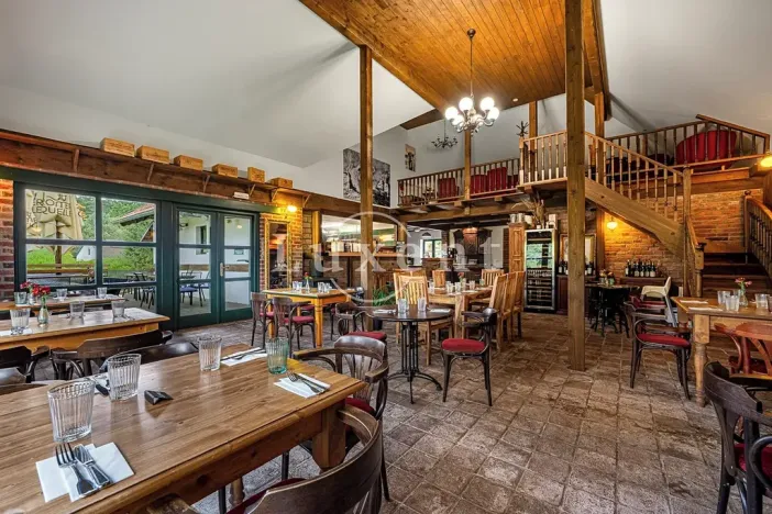 Prodej ubytování, Stříbrná Skalice, 1200 m2