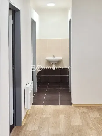 Pronájem skladu, Brno, 264 m2