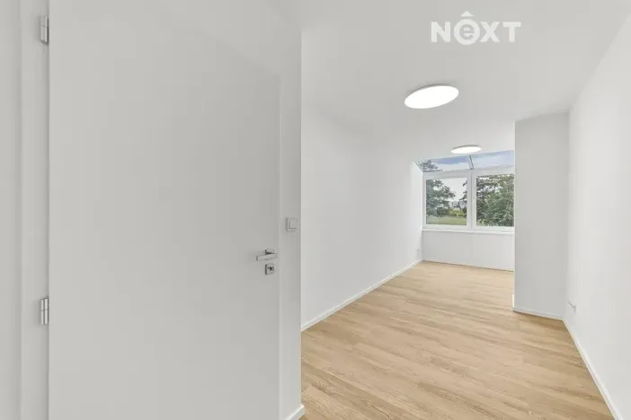 Prodej bytu 2+kk, Praha - Kyje, Vajgarská, 30 m2