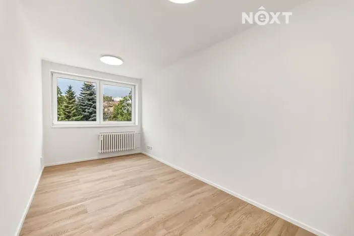 Prodej bytu 1+kk, Praha - Kyje, Vajgarská, 16 m2