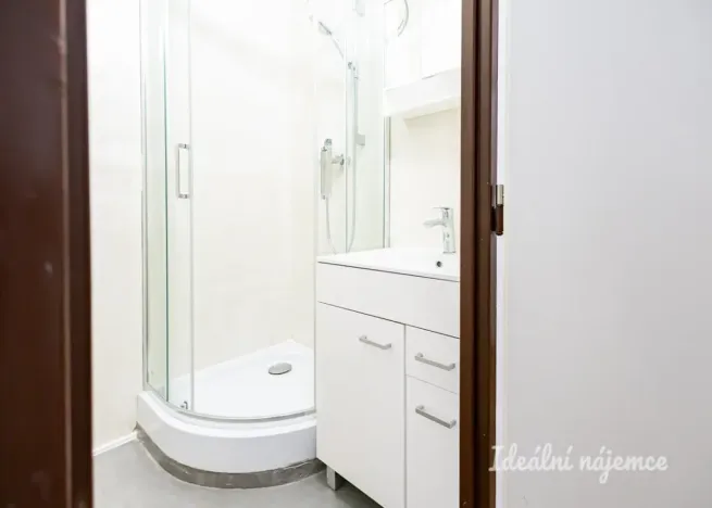 Pronájem bytu 2+kk, Kolín - Kolín II, Tyršova, 36 m2