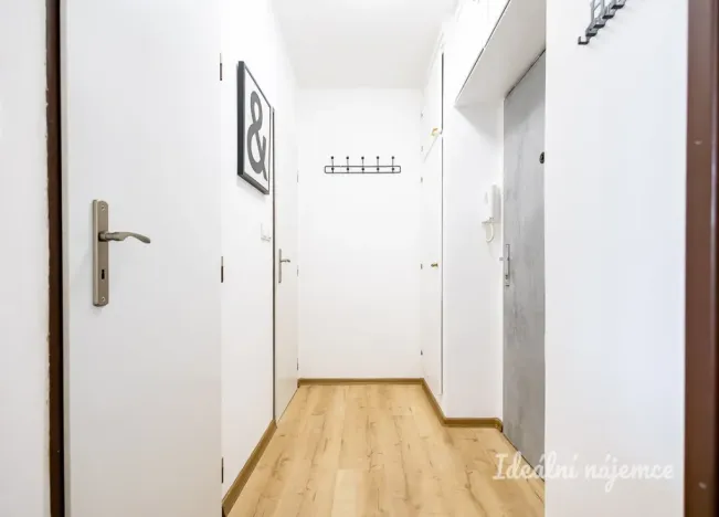 Pronájem bytu 2+kk, Kolín - Kolín II, Tyršova, 36 m2