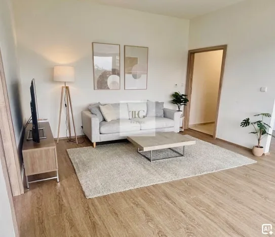 Prodej bytu 2+kk, Praha, Humpolecká, 44 m2