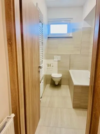 Prodej bytu 2+kk, Praha, Humpolecká, 44 m2