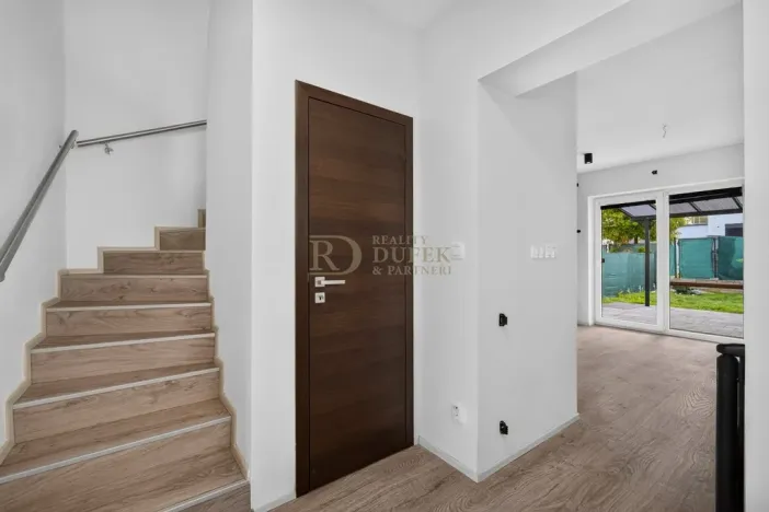 Prodej rodinného domu, Praha - Hostavice, U Hostavického potoka, 95 m2