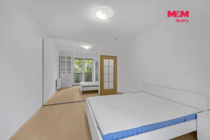 Pronájem bytu 3+kk, Praha - Liboc, Pod cihelnou, 84 m2